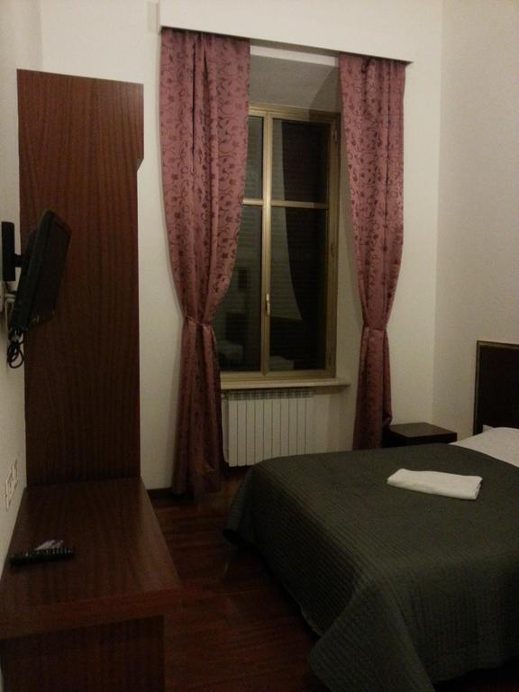 Mille Fiori Bed & Breakfast Rome Bilik gambar